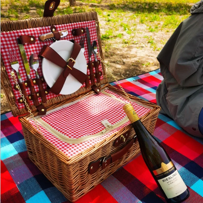 Family Outing Picnic Basket, O - đánh giá và giá Food Storage Boxes With Lids